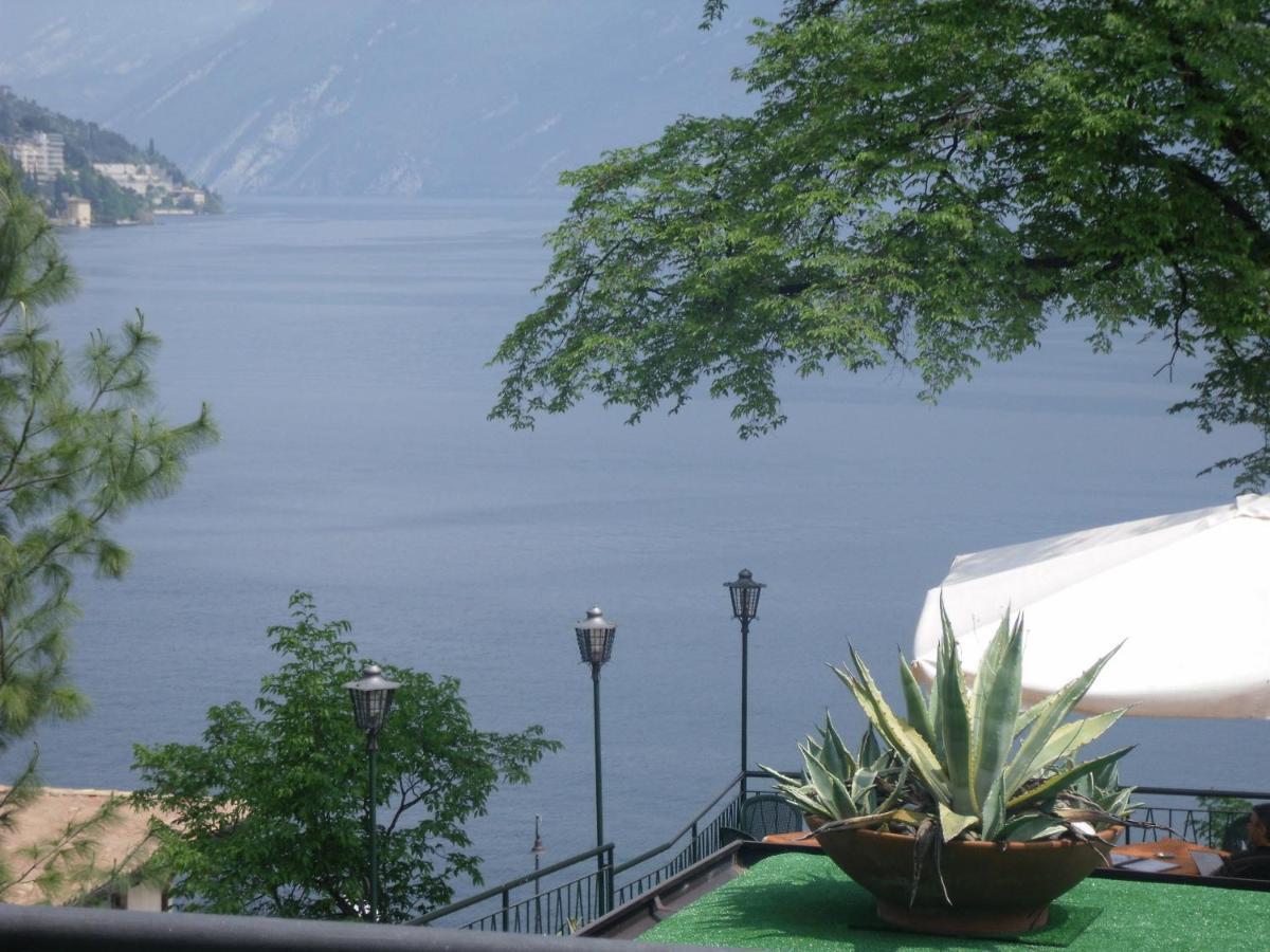 Hotel Alla Noce Limone sul Garda Habitación foto